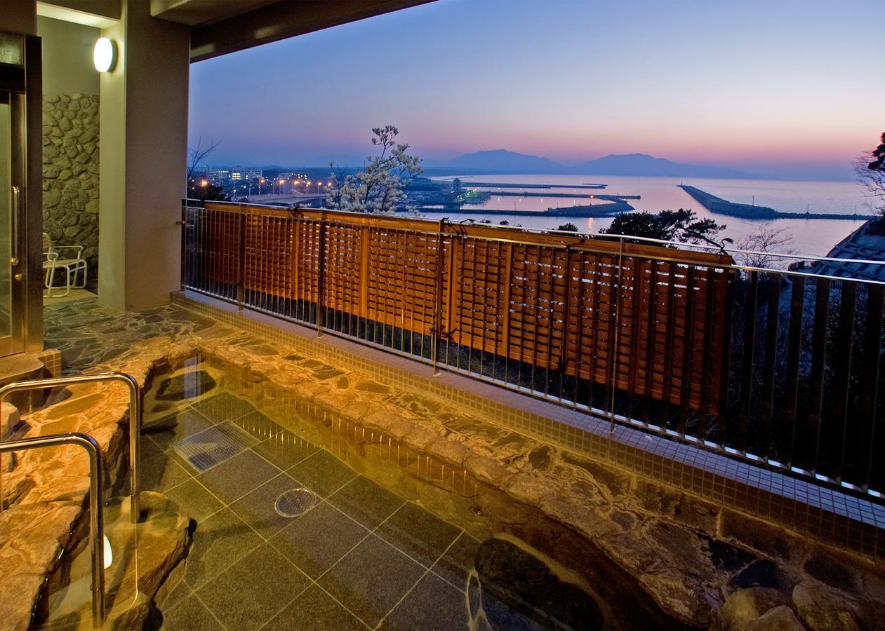 Kokumin Shukusha Marine Terrace Ashiya Hotel Китакушу Екстериор снимка